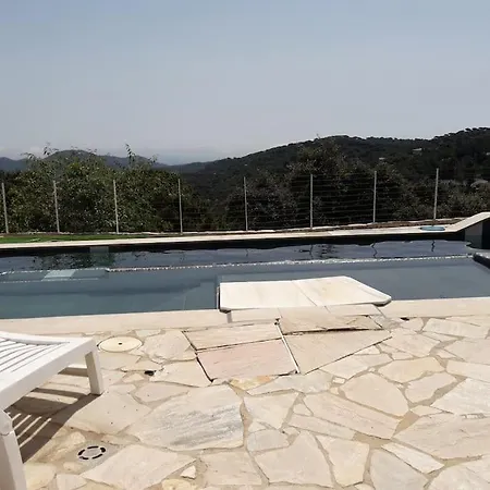 3 Bedroom Villa, Great Pool, Great View In Serra Brava Villa Lloret de Mar