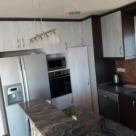 Villa 3 Bedroom Villa, Great Pool, Great View In Serra Brava Lloret de Mar