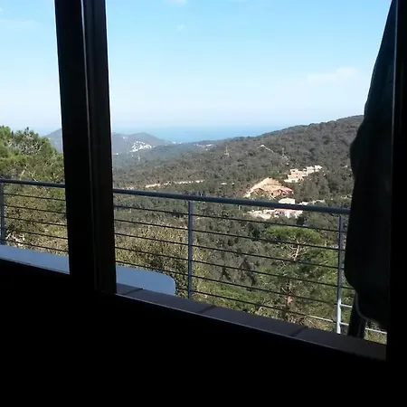 Villa 3 Bedroom Villa, Great Pool, Great View In Serra Brava *