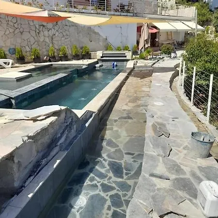 3 Bedroom Villa, Great Pool, Great View In Serra Brava Lloret de Mar