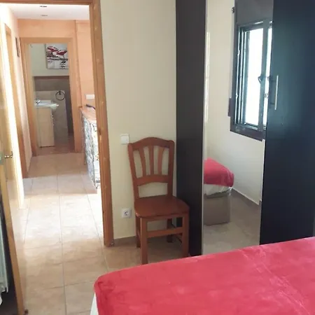 Villa 3 Bedroom Villa, Great Pool, Great View In Serra Brava *