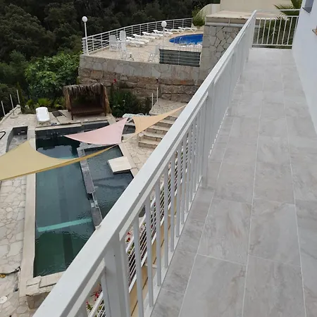 3 Bedroom Villa, Great Pool, Great View In Serra Brava * Lloret de Mar